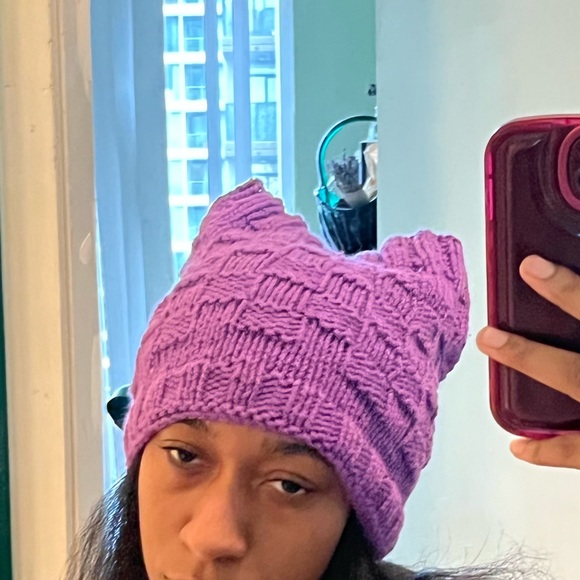 Purple beanie - Picture 11 of 17